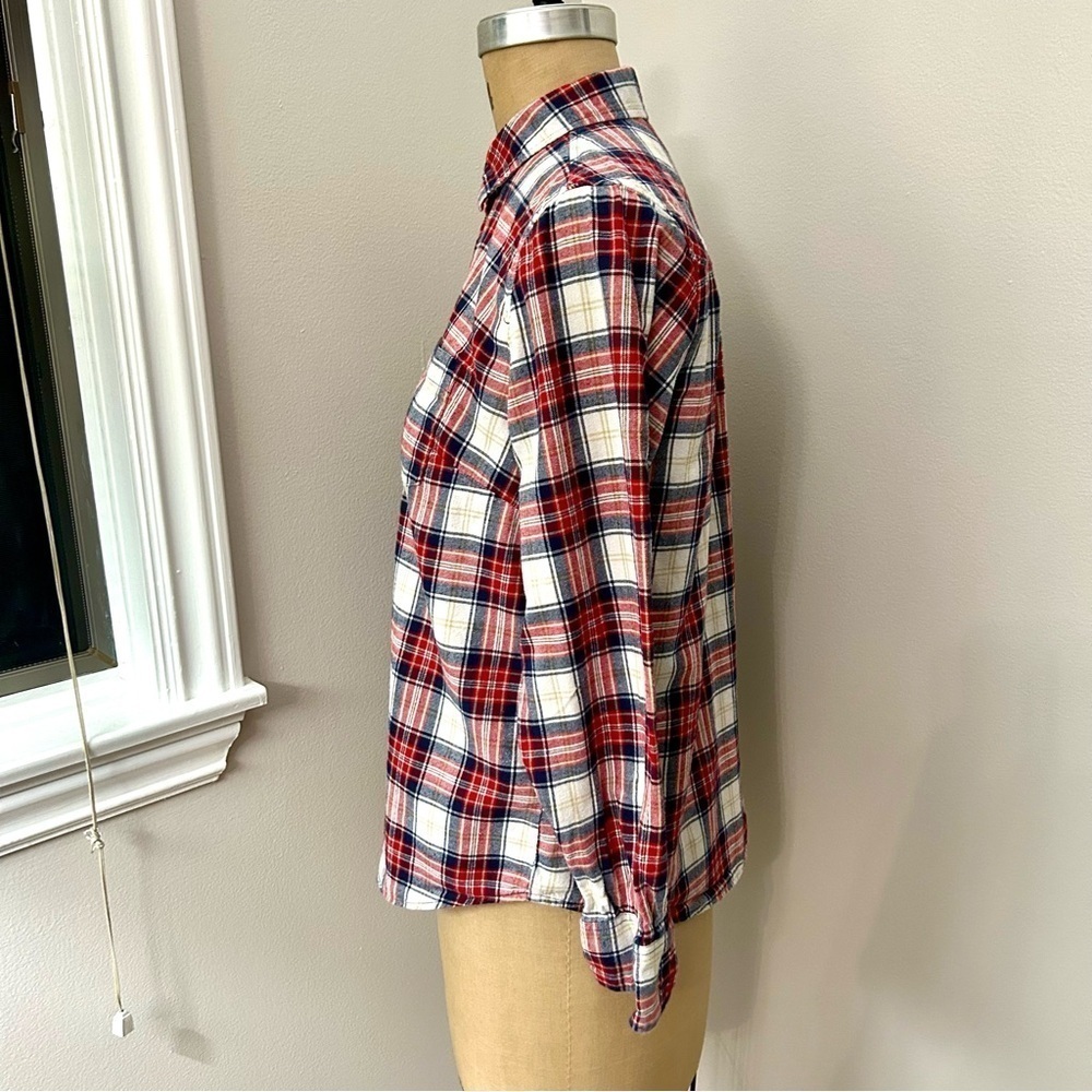 J Crew Women’s Red White Blue 100% Flannel Plaid Button Down Shirt Size M - Picture 3 of 11